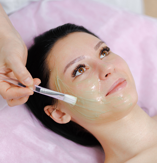 moisture-restoring-facial